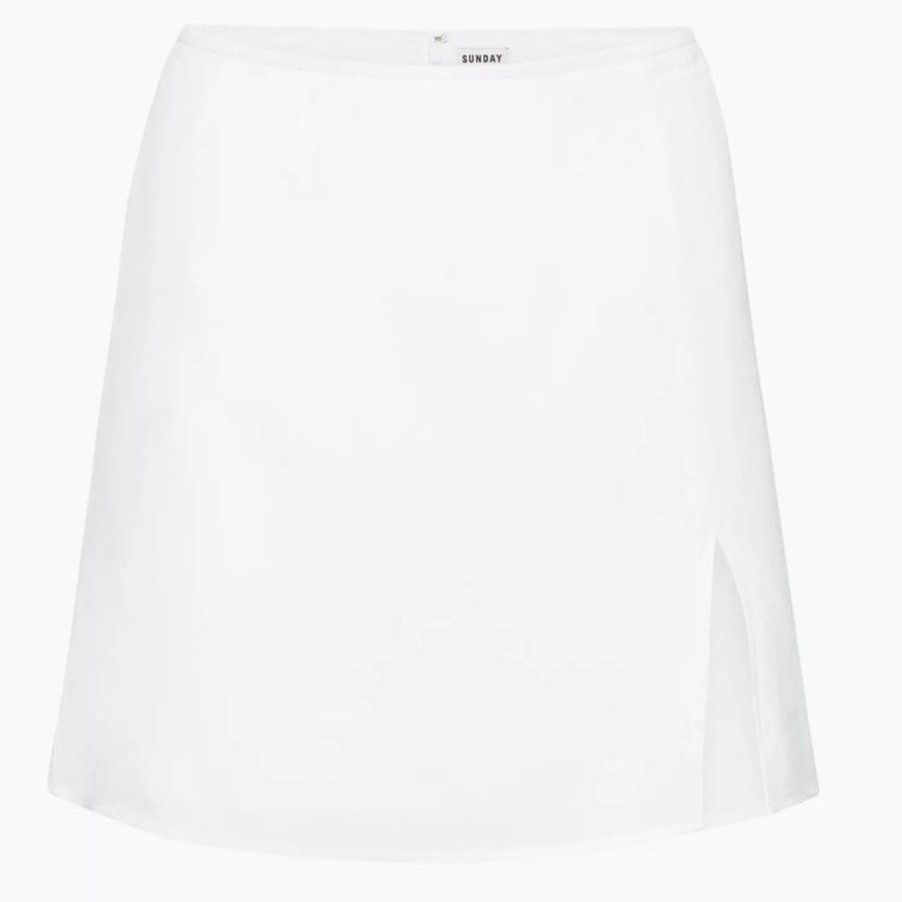 Aritzia Sunday best white skirt